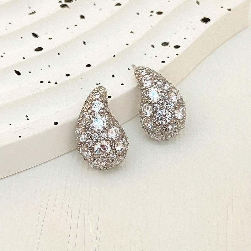 Retro Super Shiny Crescent Water Drop Zircon Temperament Silver Ear Studs Female Earrings