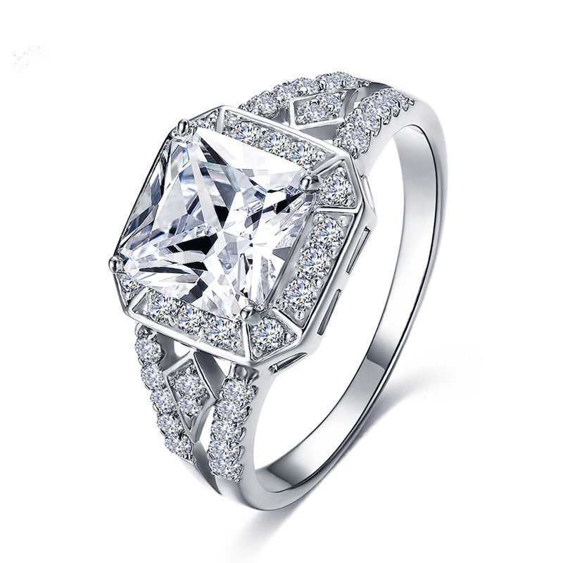 Zircon Ring Women's High-grade Hollow Ornament