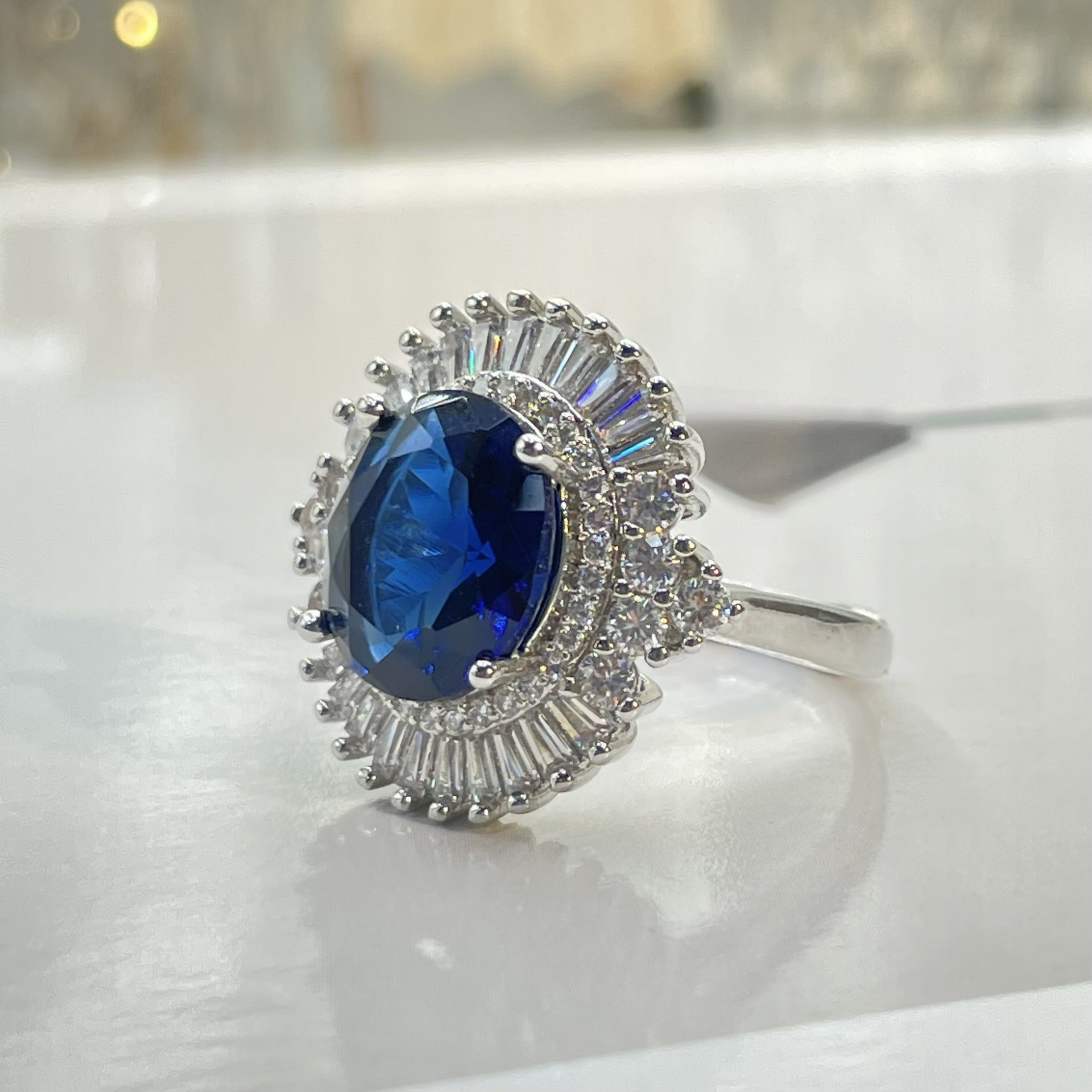 Sea Blue Heart Luxury Square Full Diamond Open Mouth Design Luxury Female Temperament Ring