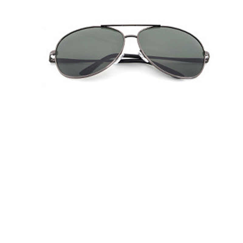 Fashionable Men's Large Frame Polarized Sunglasses