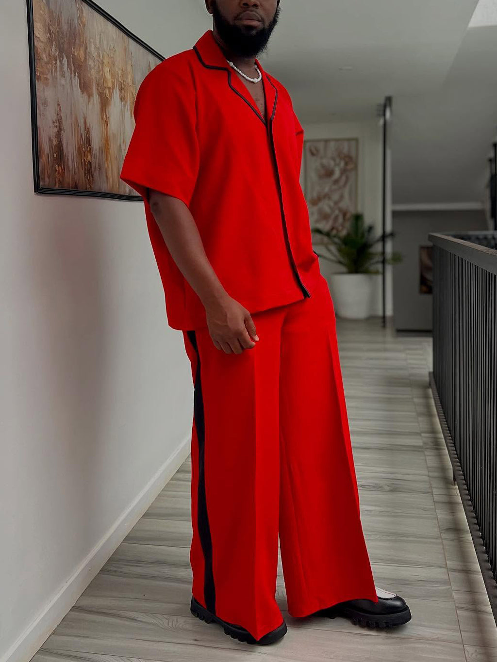 Red Short-sleeve Shirt And Wide-leg Pants Set With Black Trim