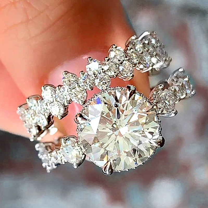 New Women's Shiny Full Rhinestone Zircon Couple Rings