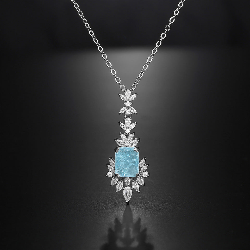 Lady Temperament Shining Zircon Necklace