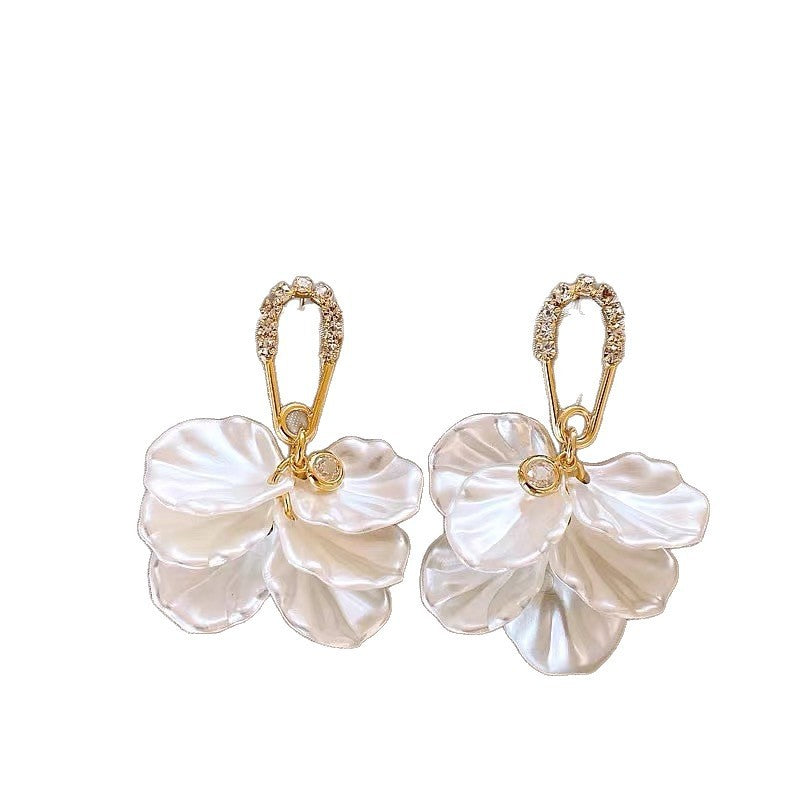 New Trendy Temperament Petal Fringed Earrings Women