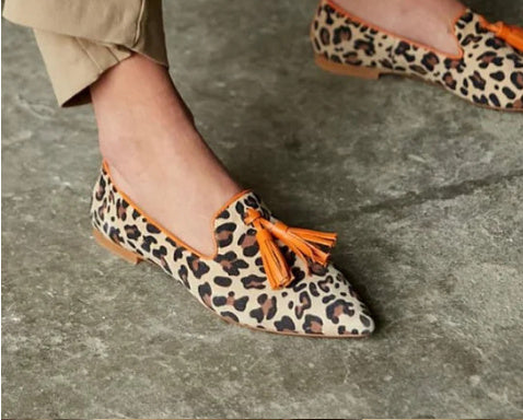 Pointed Toe Shallow Mouth Contrast Color Pointed Leopard Print Loafers Women