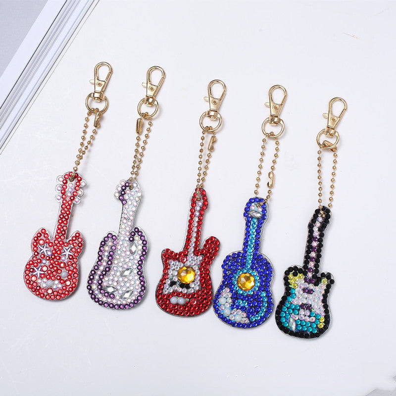 Diamond drawing key chain