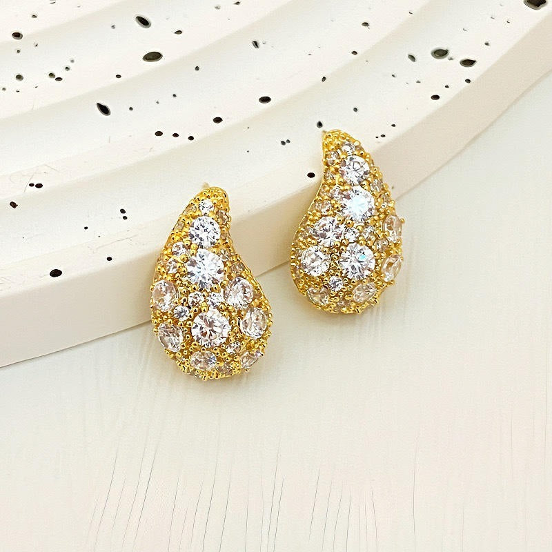 Retro Super Shiny Crescent Water Drop Zircon Temperament Silver Ear Studs Female Earrings