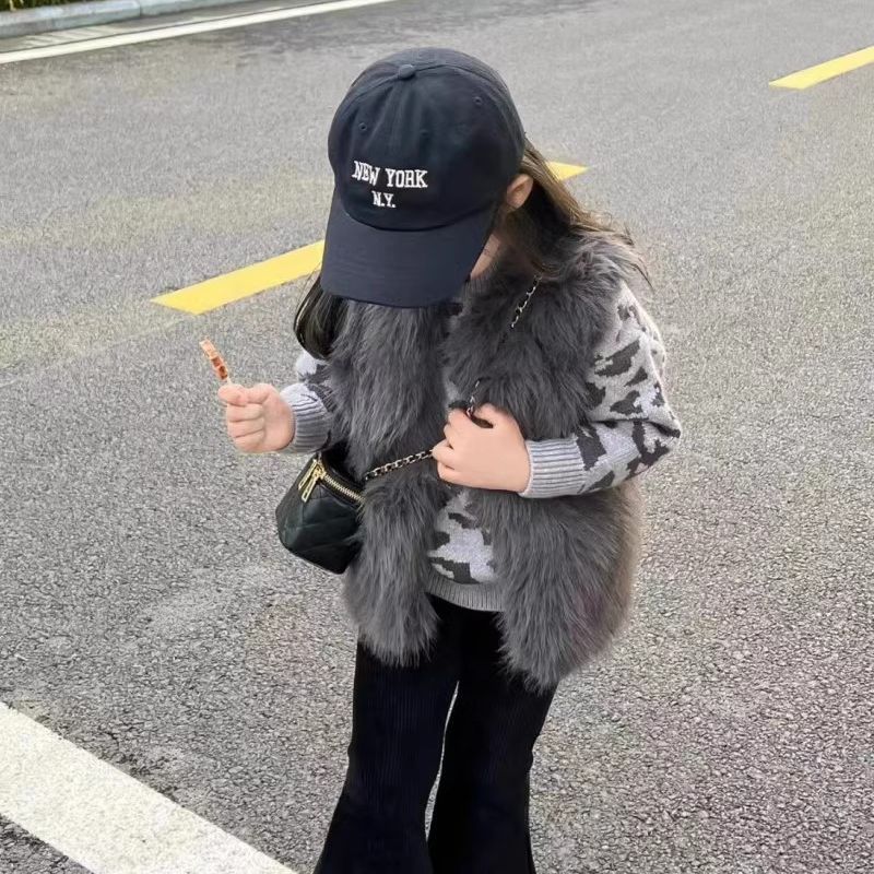 Children's Fur Vest Resembling A Fox