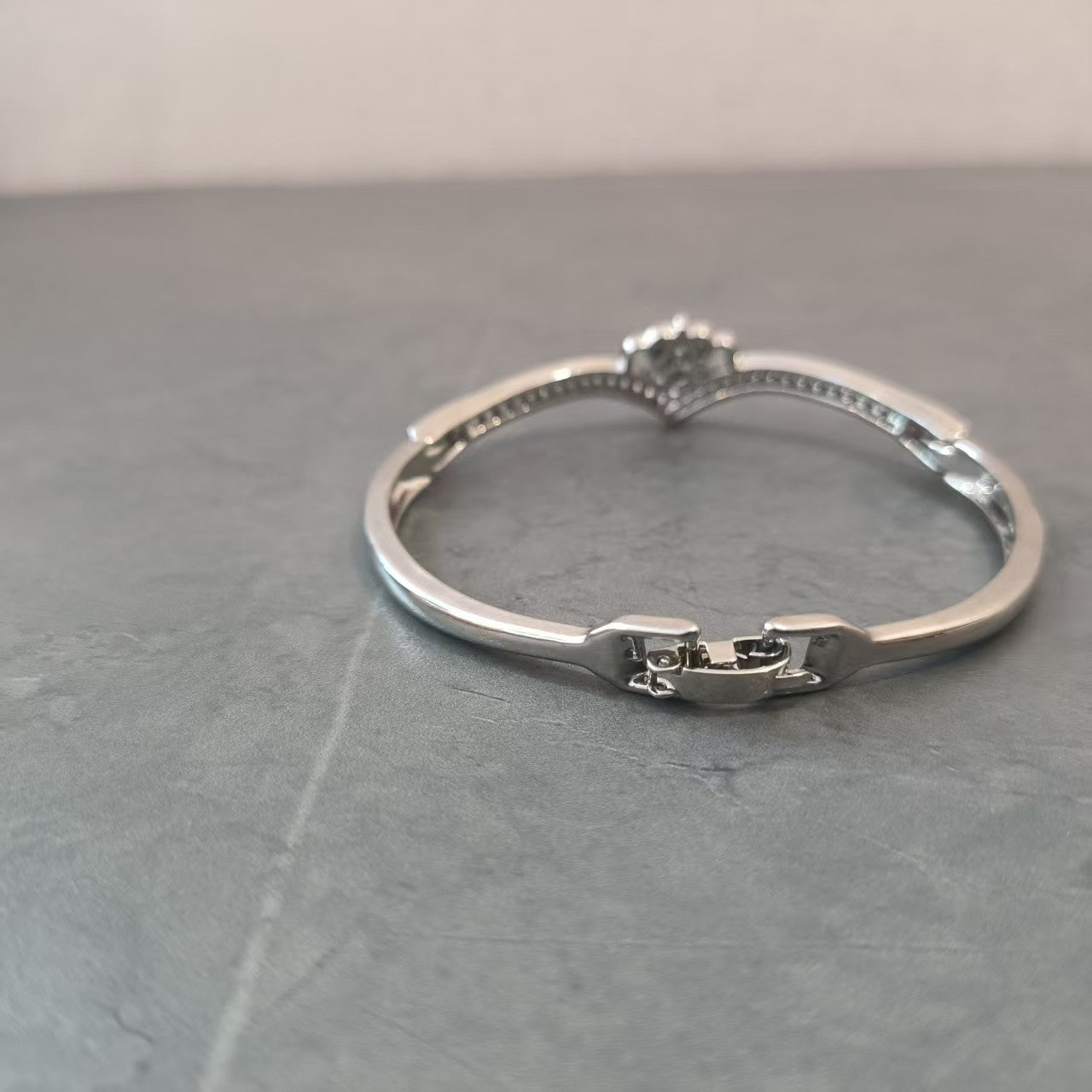 Diamond Inlaid Crown Fashion Ladies' Bracelet