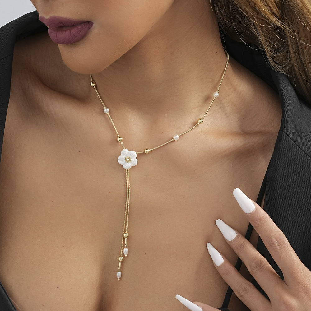 Resin All-match Flowers Asymmetric Tassel Pendant Necklace