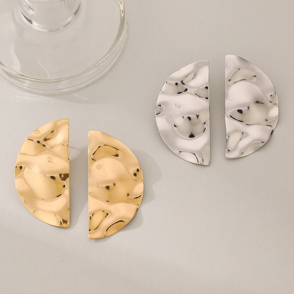 High-grade Retro Personalized Cold Style Scenery Surface Metal Stud Earrings