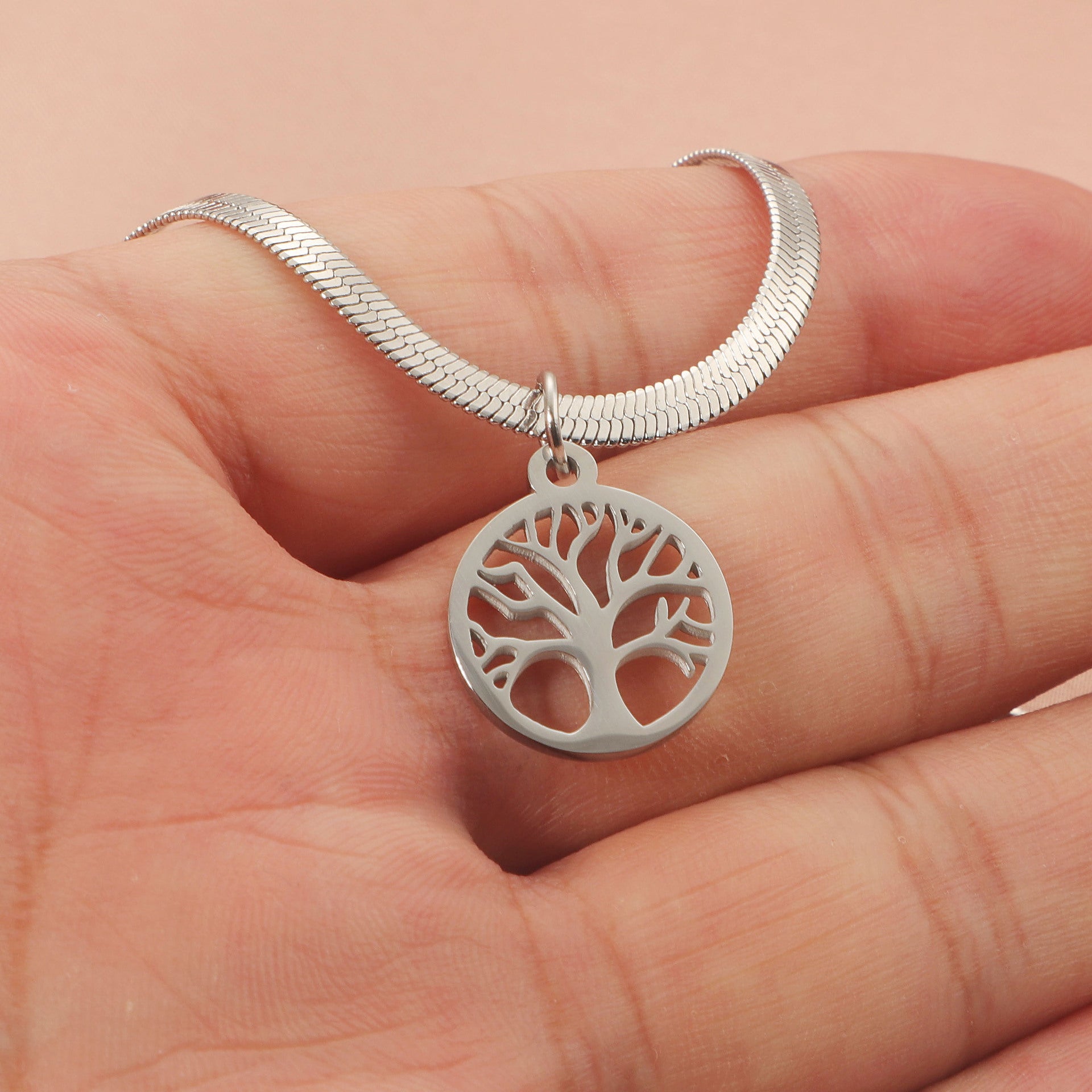 Stainless Steel Lucky Tree Affordable Luxury Fashion Clavicle Chain