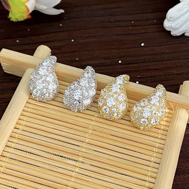 Retro Super Shiny Crescent Water Drop Zircon Temperament Silver Ear Studs Female Earrings