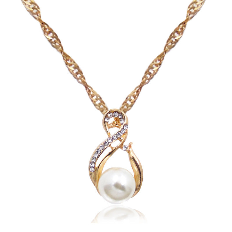 Geometric Figure Eight Pearl Necklace With Diamonds