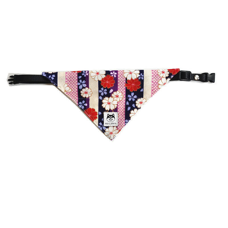 Japanese Tang Grass Pattern Dog Triangular Binder