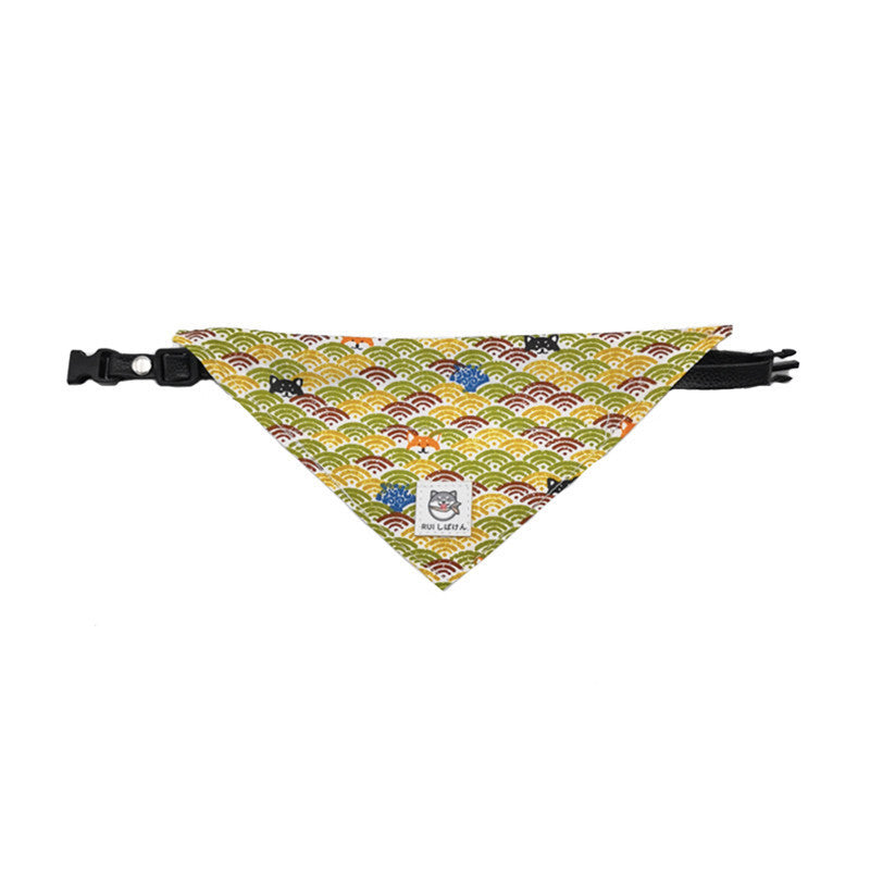 Japanese Tang Grass Pattern Dog Triangular Binder