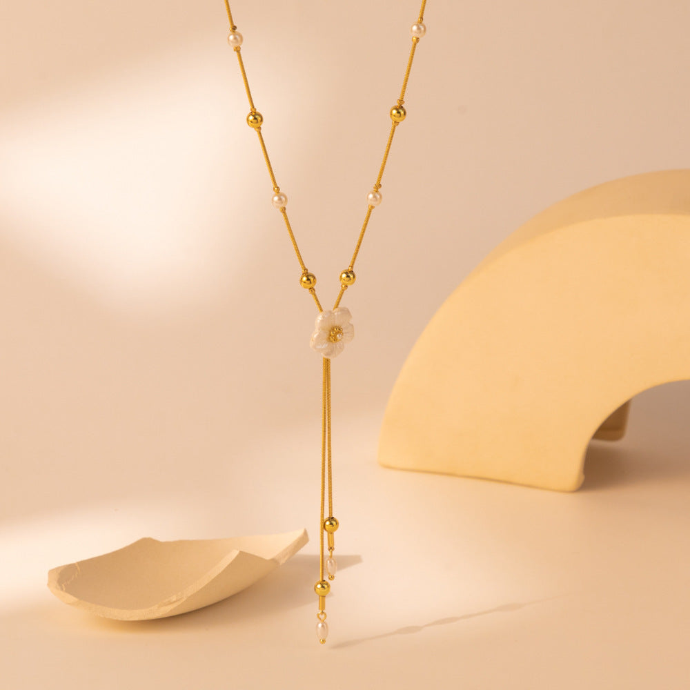 Resin All-match Flowers Asymmetric Tassel Pendant Necklace