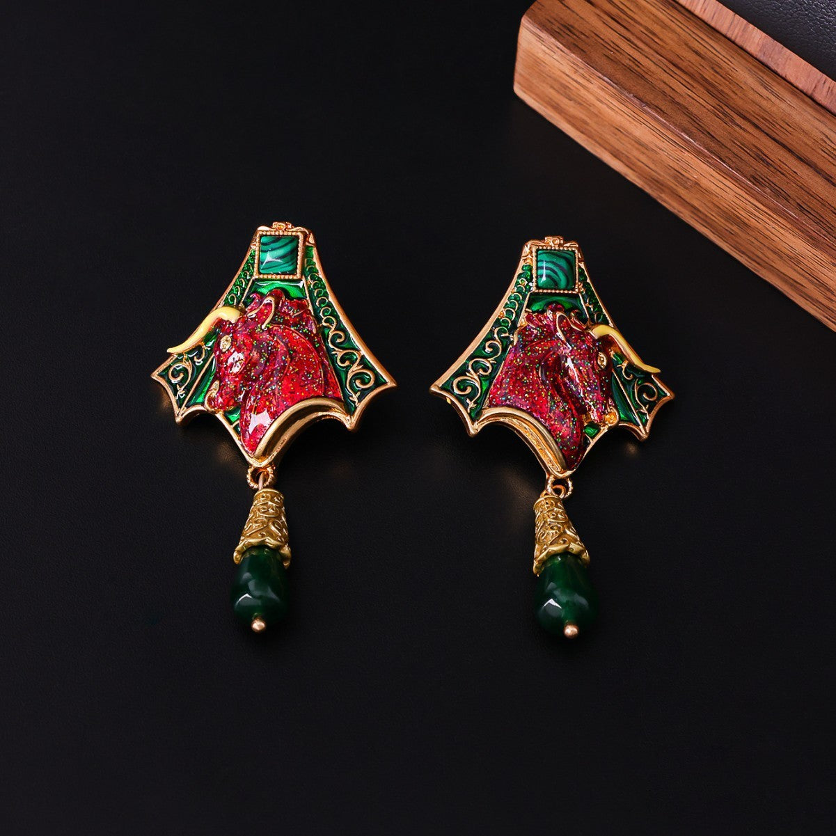 Ox Head Stud Earrings Retro Mid-ancient Light Luxury Earrings Eardrops