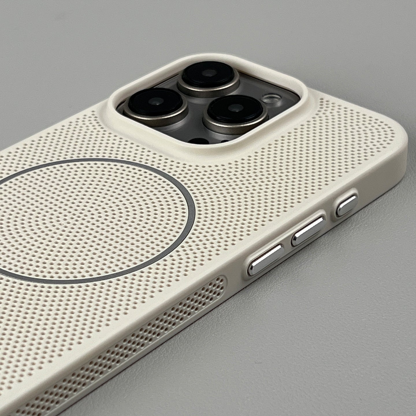 Breathable And Heat Dissipating Thin Ring Magnetic Phone Case