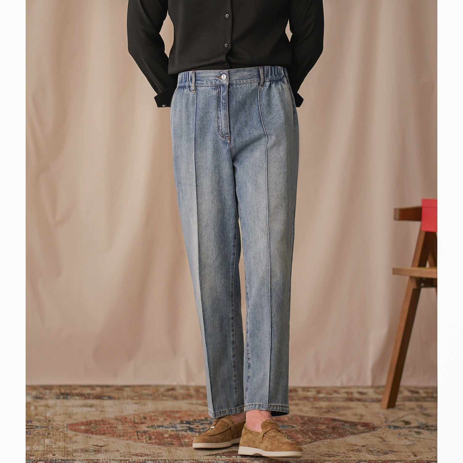 British Business Elastic Waist Cropped Pants